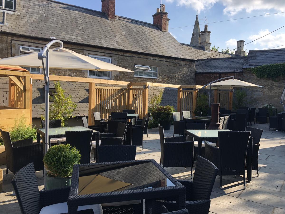 The George & Dragon Country Inn Seaton  Esterno foto